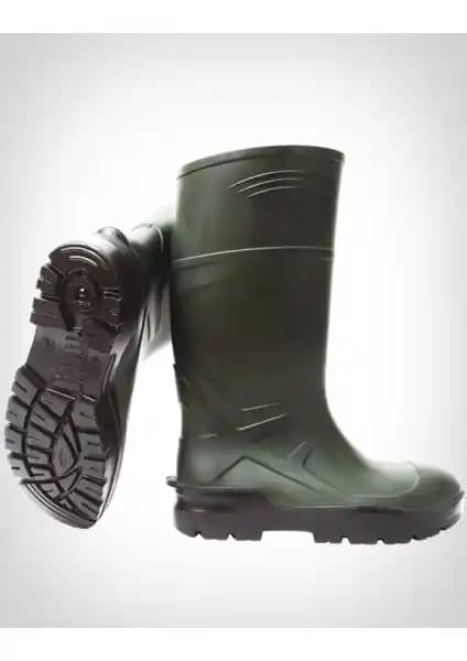 Kauçuk Çizme Karşılaştırması: Dayanıklılık, Konfor ve Kullanım Alanları Analizi