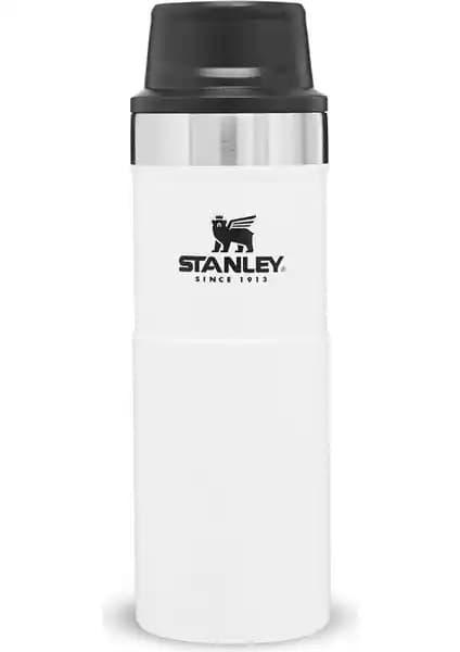 Stanley Termos ve Seyahat Bardakları Karşılaştırması: Malzeme, Performans ve Kullanım Özellikleri