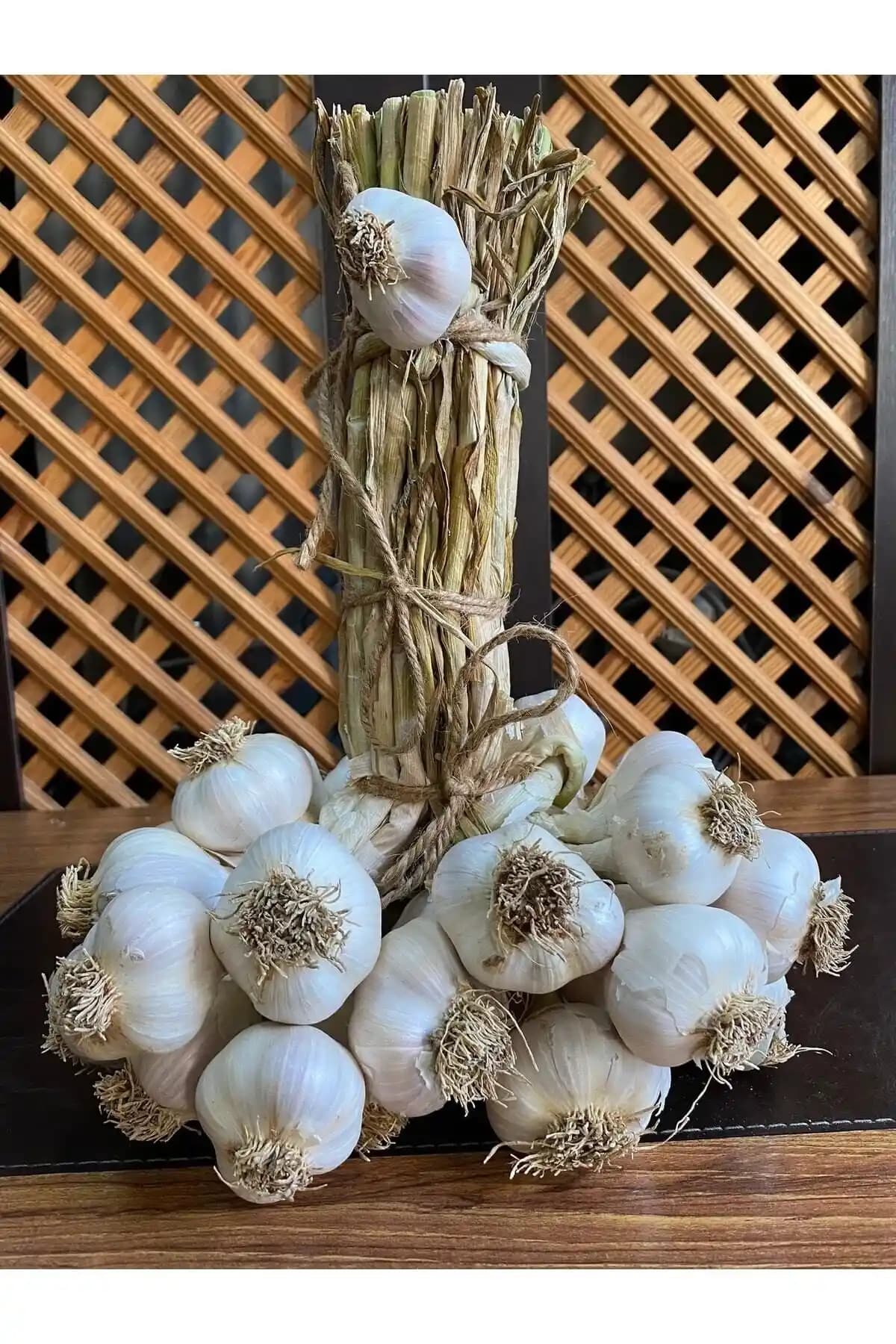 Taşköprü Sarımsağı: Benzersiz Aroması ve Sağlık Faydalarıyla Doğal Sarımsak