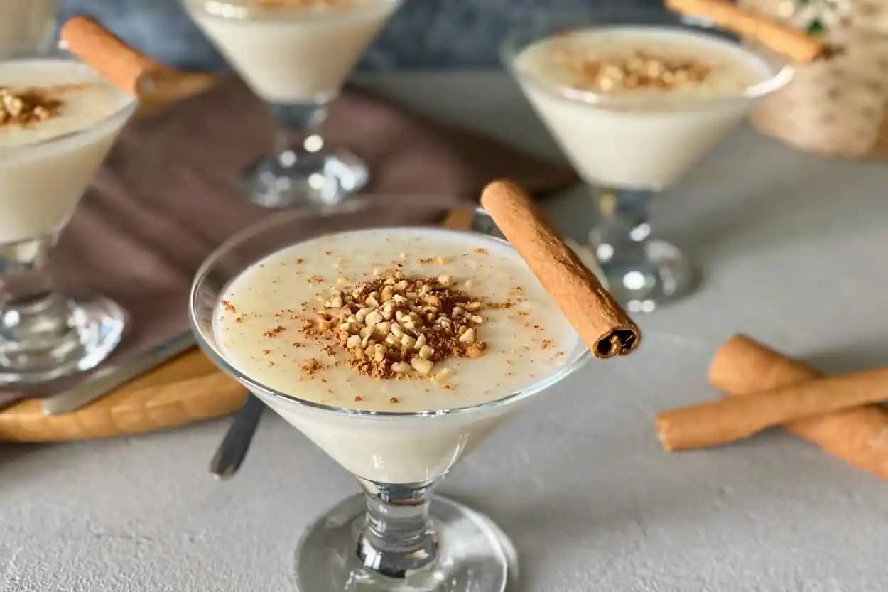 Meyve Dışında Minimalist Tatlılar: Sağlıklı ve Pratik Tatlı Tarifleri