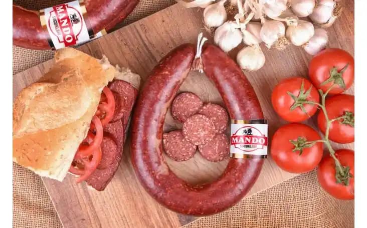 Afyon Dana Sucukları: Geleneksel ve Doğal Üretimle Sağlıklı Bir Lezzet