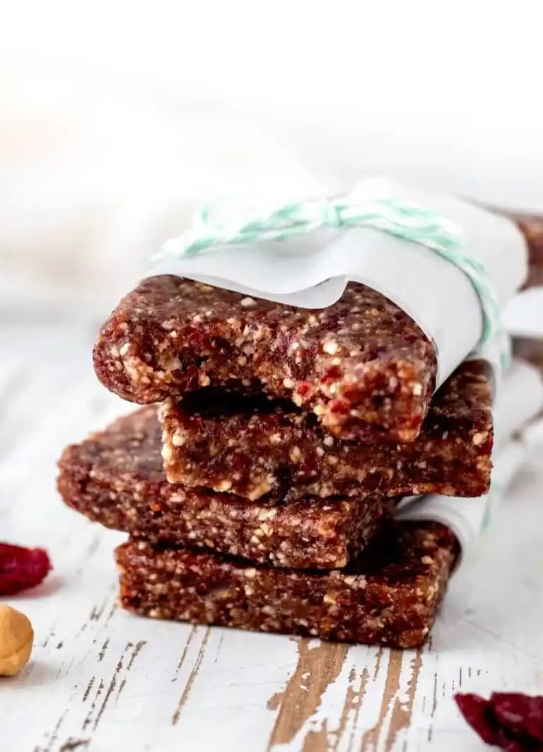 Çocuklar İçin Sağlıklı Meyve Barları: Doğal ve Az Şekerli Seçenekler Hakkında Bilgiler