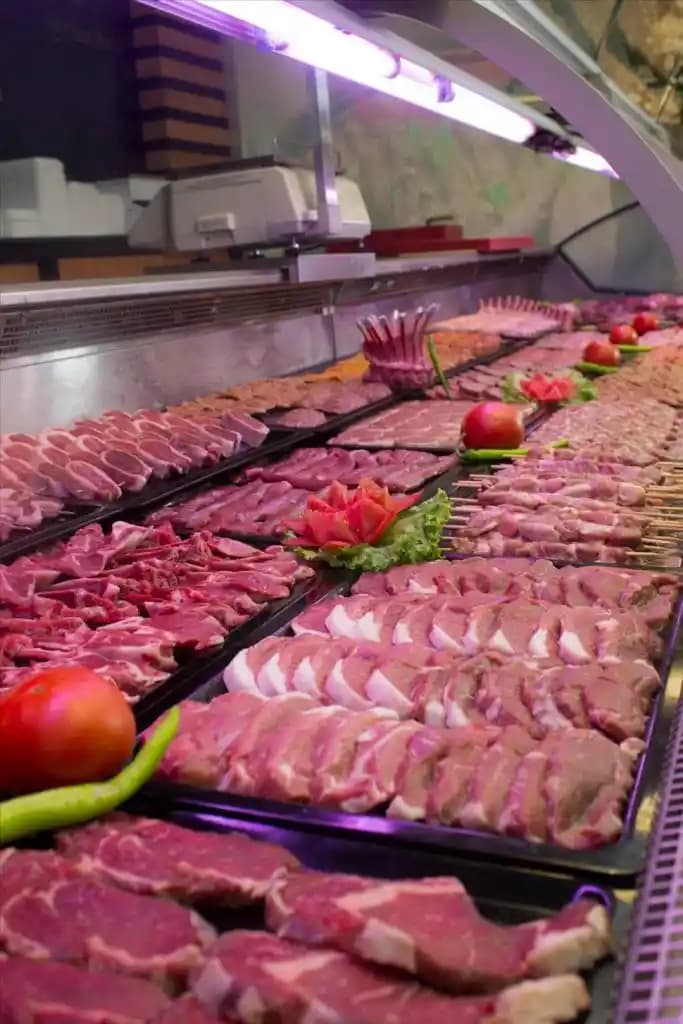 Et Reyonu Kalite Karşılaştırması: Güvenilirlik ve Tazelik Ölçütleri Rehberi