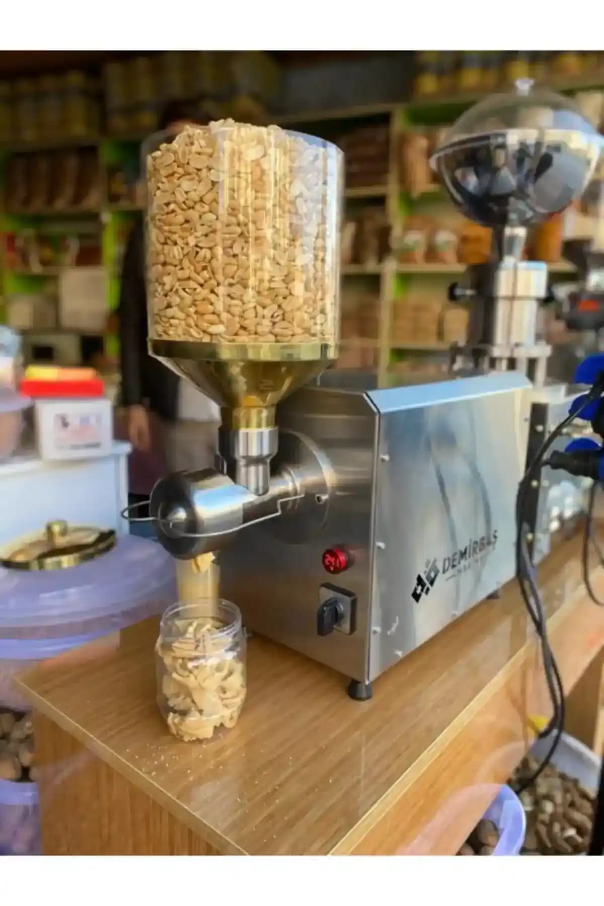 Fıstık Ezmesi Çeşitleri ve Kullanım Alanları Hakkında Detaylı Bilgi