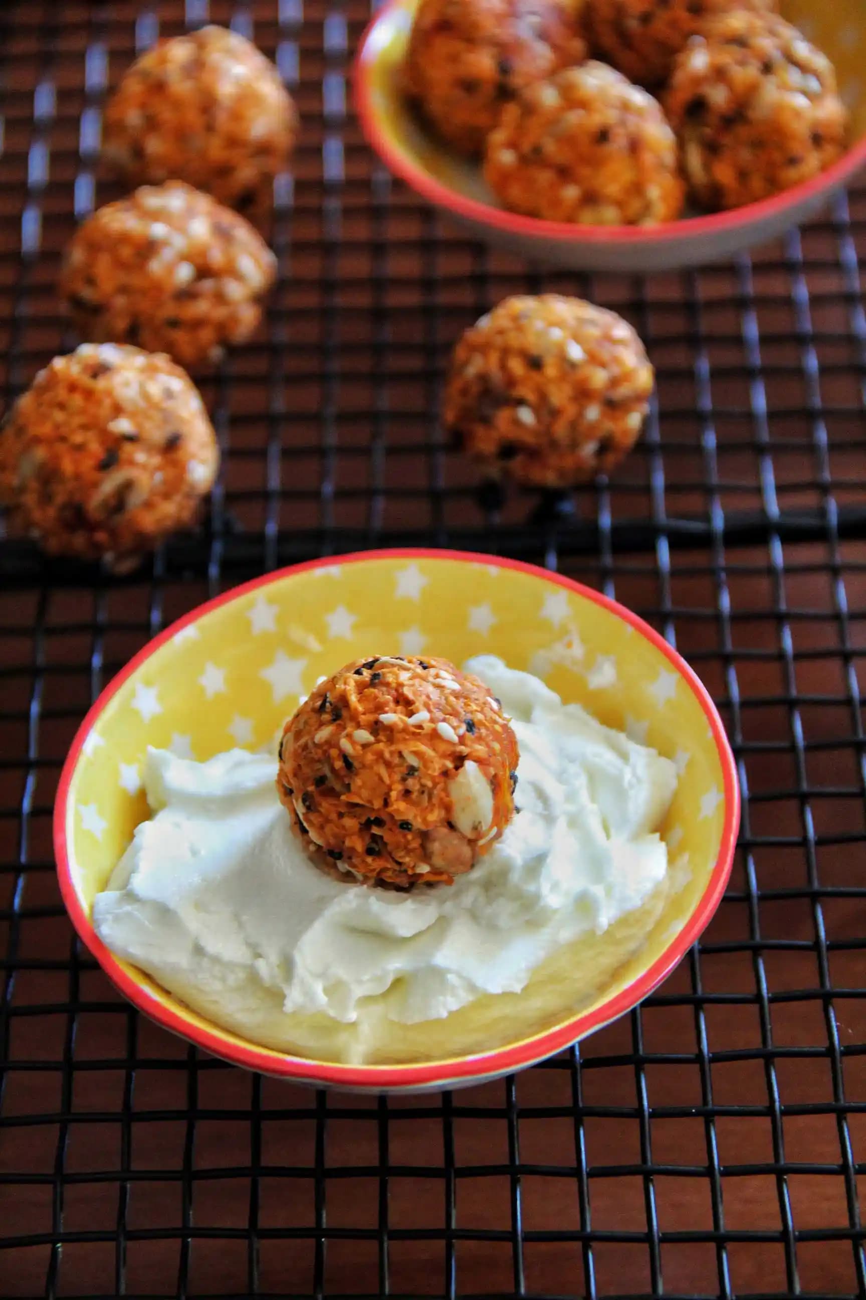 Günümüz Piyasa Trendleriyle Tuzlu Atıştırmalıklar ve Benzersiz Lezzetler Analizi