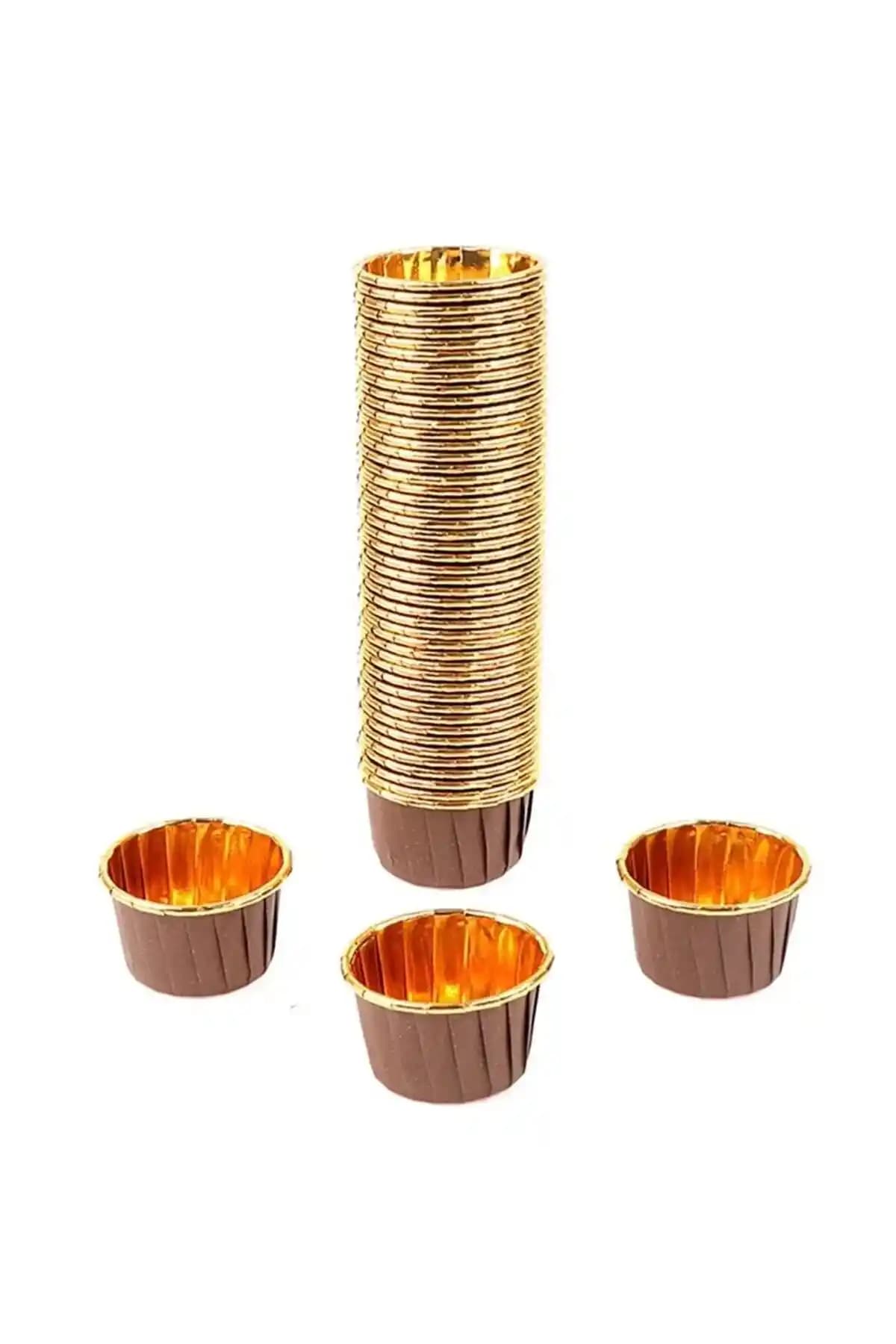 Kahverengi Gold Muffin Kalıbı: Estetik ve Dayanıklı Mutfak Gereci Seçeneği