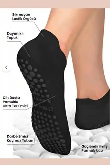 Konforlu Dans ve Yoga Spor Kıyafetleri: Malzeme ve Tasarımın Önemi