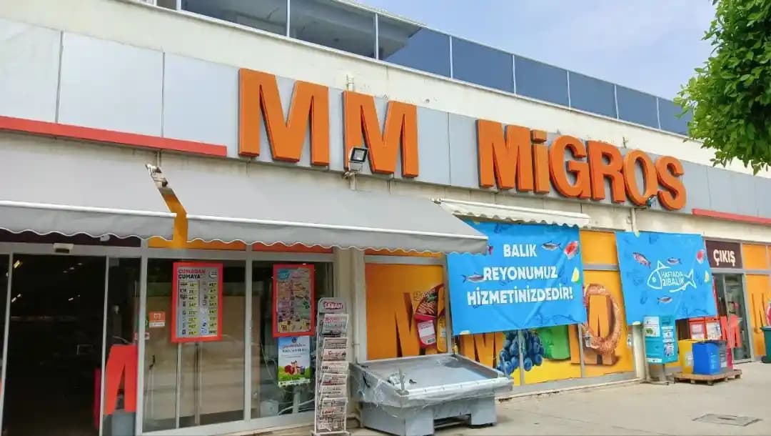 Migros'un Geniş Ürün Yelpazesi ve Modern Alışveriş Çözümleri Hakkında Bilgi