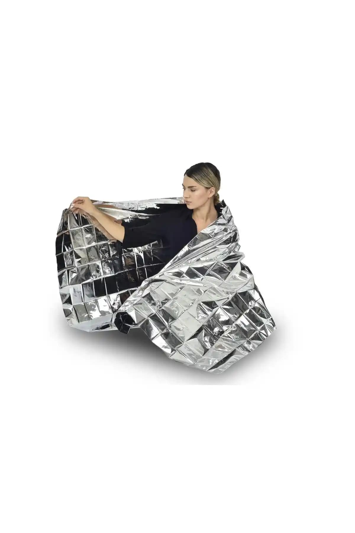 Mio Hafif Termal Yalıtımlı Battaniye: Konfor ve İşlevselliği Bir Arada Sunan Pratik Çözüm