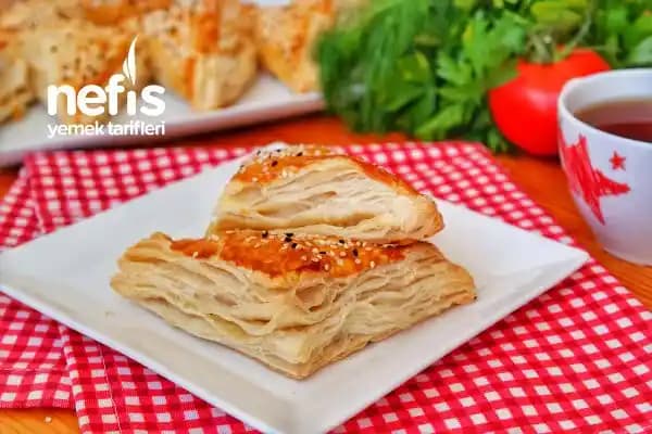 Peynirli Milfoy Böreği Tarifi: Pratik ve Lezzetli Atıştırmalık Seçeneği