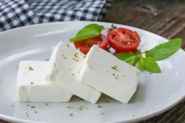 Sağlıklı Beyaz Peynir Tüketimi ve Güncel Market Fırsatları Analizi