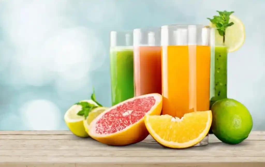 Sağlıklı Yaşam İçin Katkısız Meyve Suyu Seçenekleri ve Faydaları