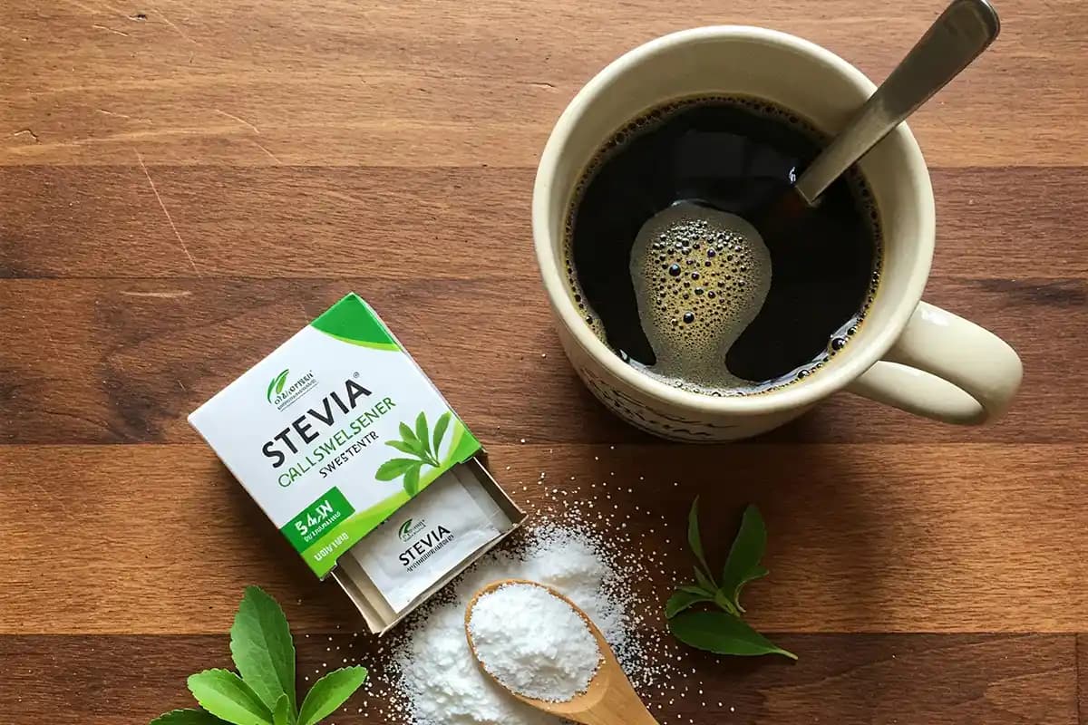 Stevia Tatlandırıcıları: Sağlıklı ve Düşük Kalorili Alternatifler Hakkında Bilmeniz Gerekenler