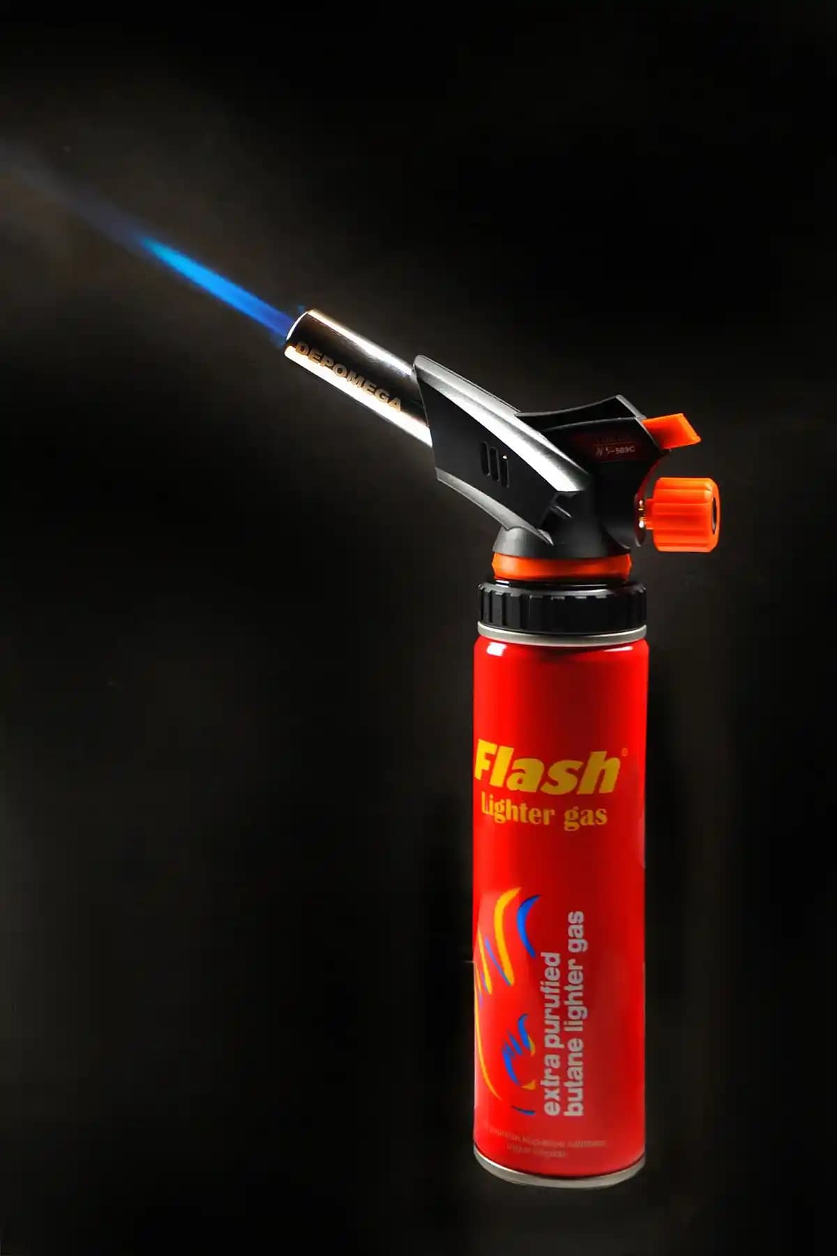 DepoMega 1300 Derece ve Genel Markalar Pürmüz Çakmak Karşılaştırması