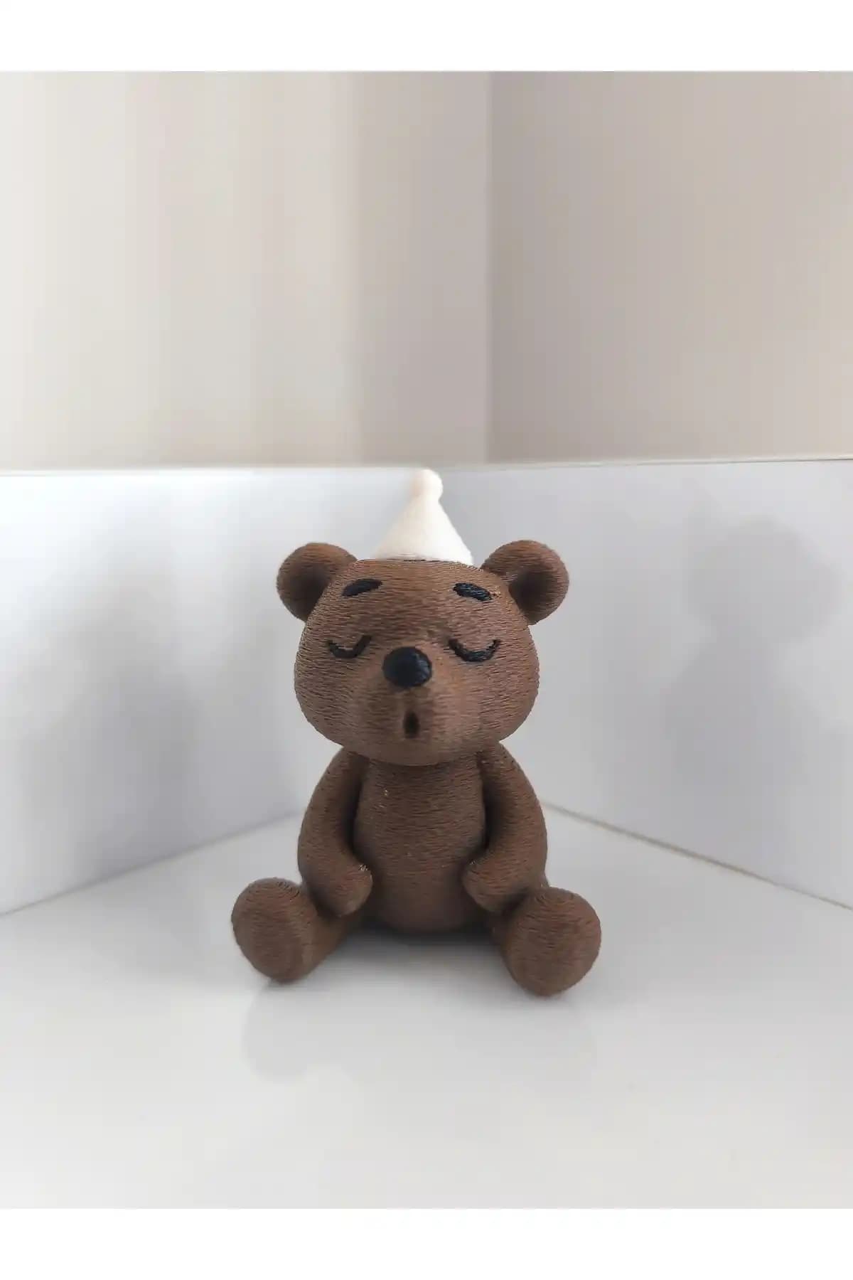 Alwin3d Mum Üfleyen Sevimli Oturan Ayıcık Figür Oyuncak 10 cm Doğum Günü Süsü