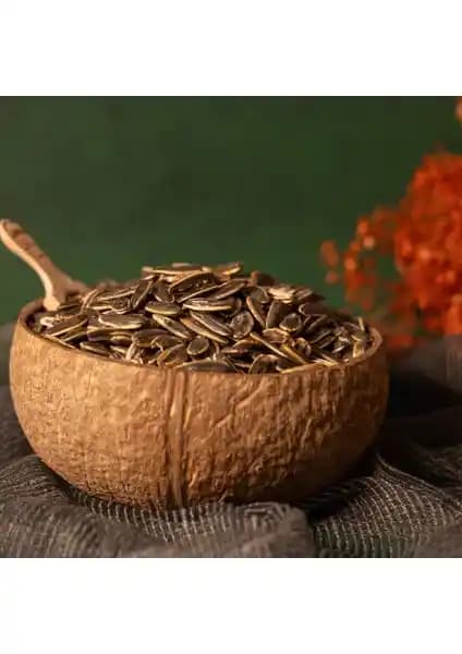 Çakır Çerez Tuzsuz Siyah Çekirdek 1 kg: Doğal ve Sağlıklı Atıştırmalık Seçeneği