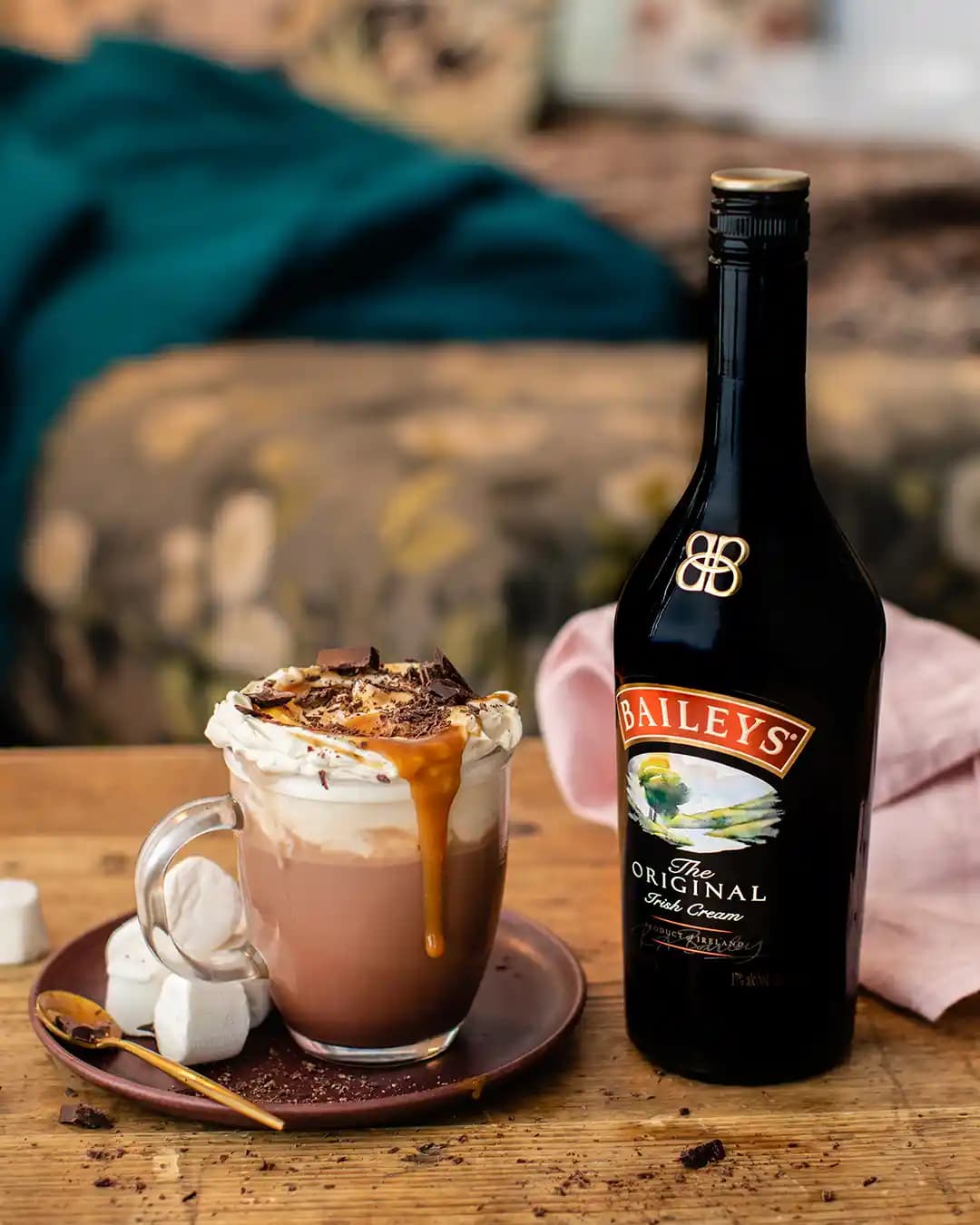 Baileys İçki: Tatlı ve Kremalı Likör Deneyimini Anlatan Güncel Bilgi