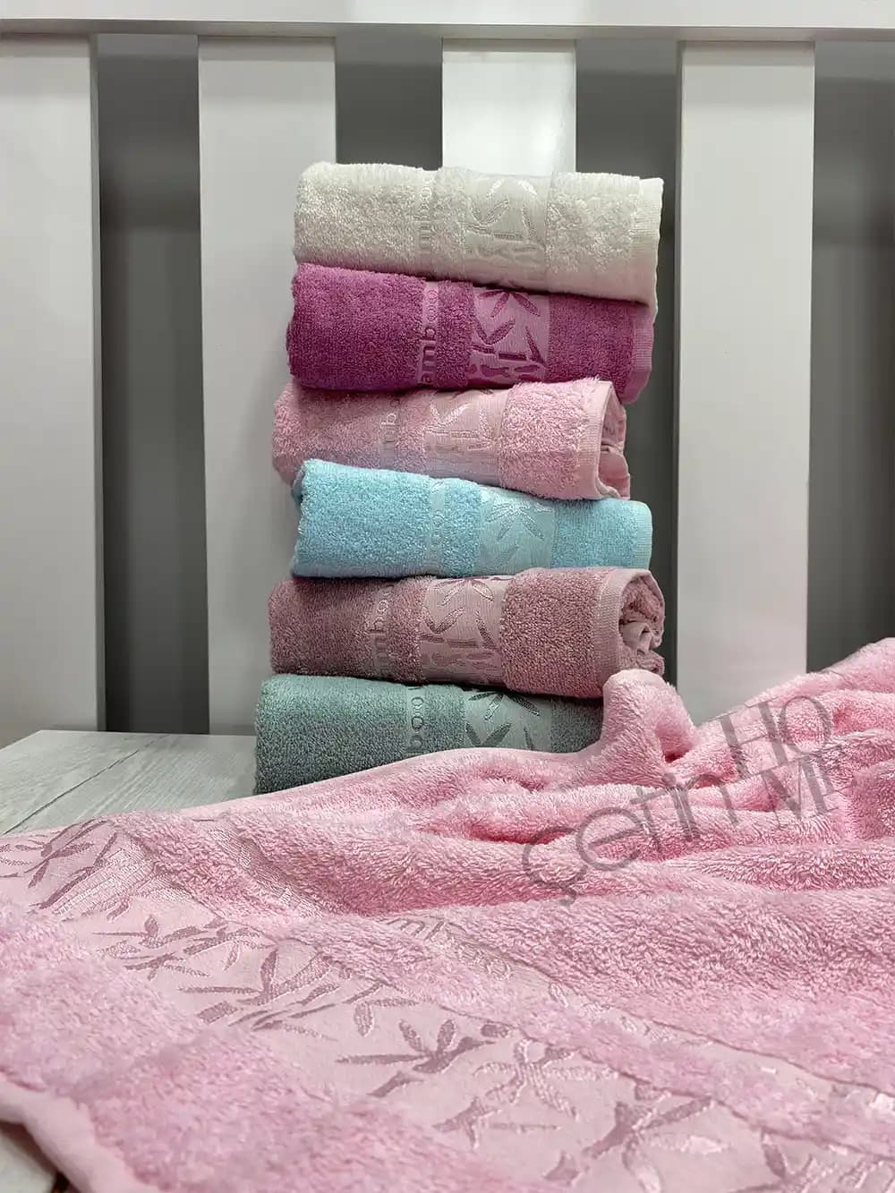 Bambu Havlu 6'lı Setler: Doğal, Antibakteriyel ve Pratik Kullanım Avantajları