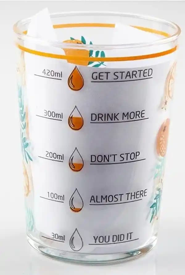 Büyük Su Bardakları: Süpermarketlerdeki Çeşitleri ve Kullanım Avantajları