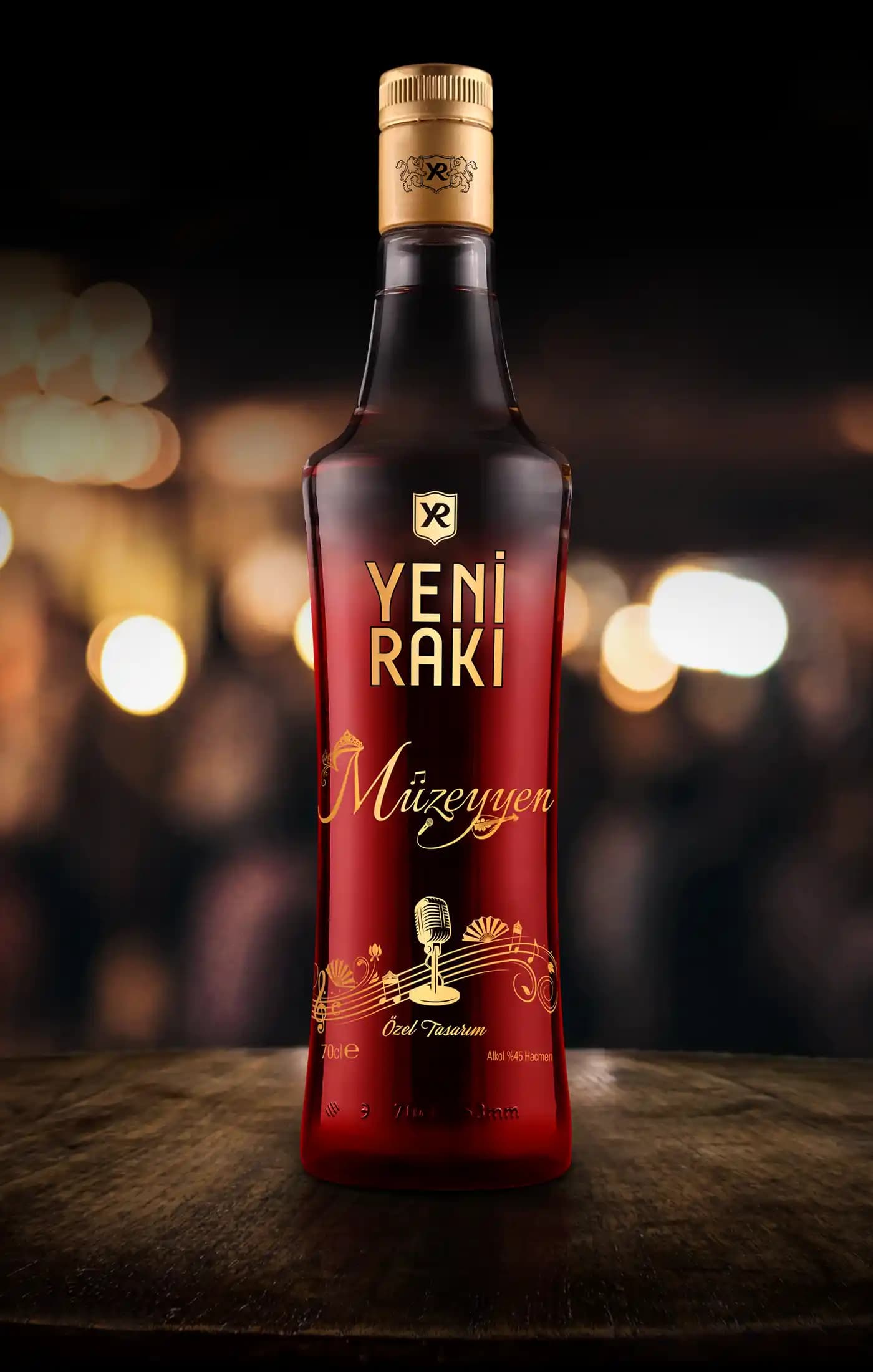 Kırmızı Rakı: Türk Kültüründe Yenilikçi ve Görsel Olarak Çekici Bir İçki Seçeneği