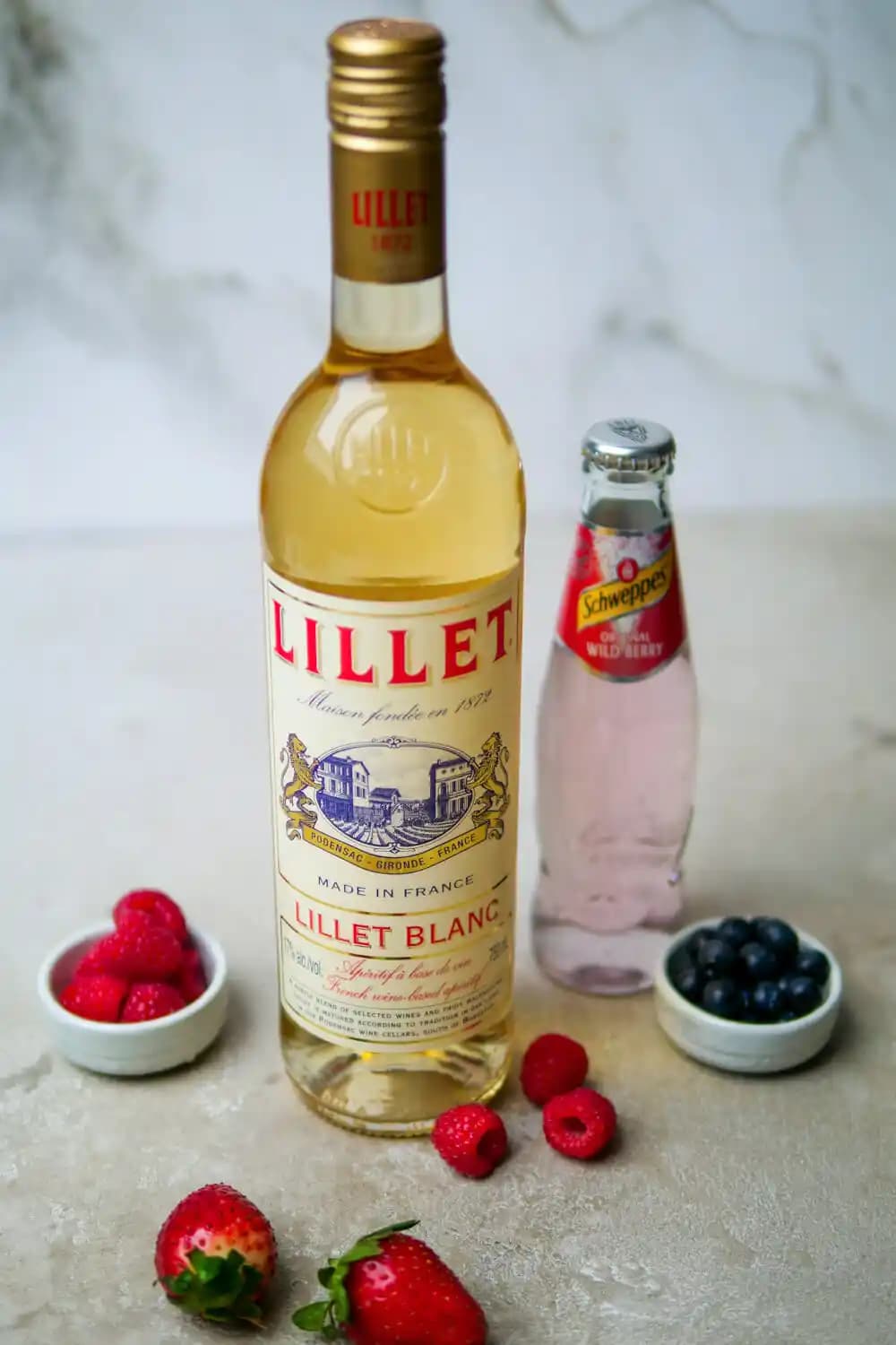 Lillet Nedir? Fransa Kökenli Aromatik Şarap Karışımı ve Markette Satın Alma İpuçları
