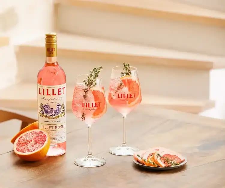 Lillet Rose Nedir? Hafif ve Ferahlatıcı Bir Aperitif Seçeneği